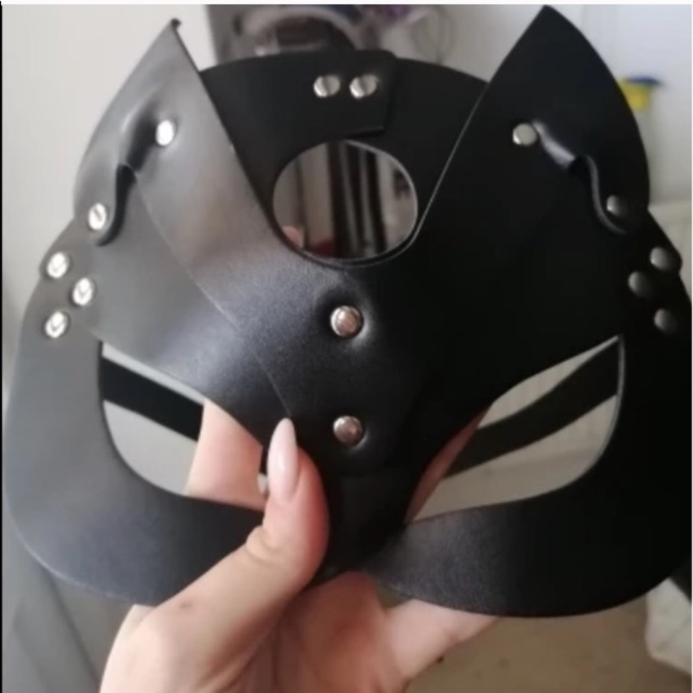 🌹Sexy Leather Cosplay Masquerade Party Eye Mask🌹 - Picture 6 of 16